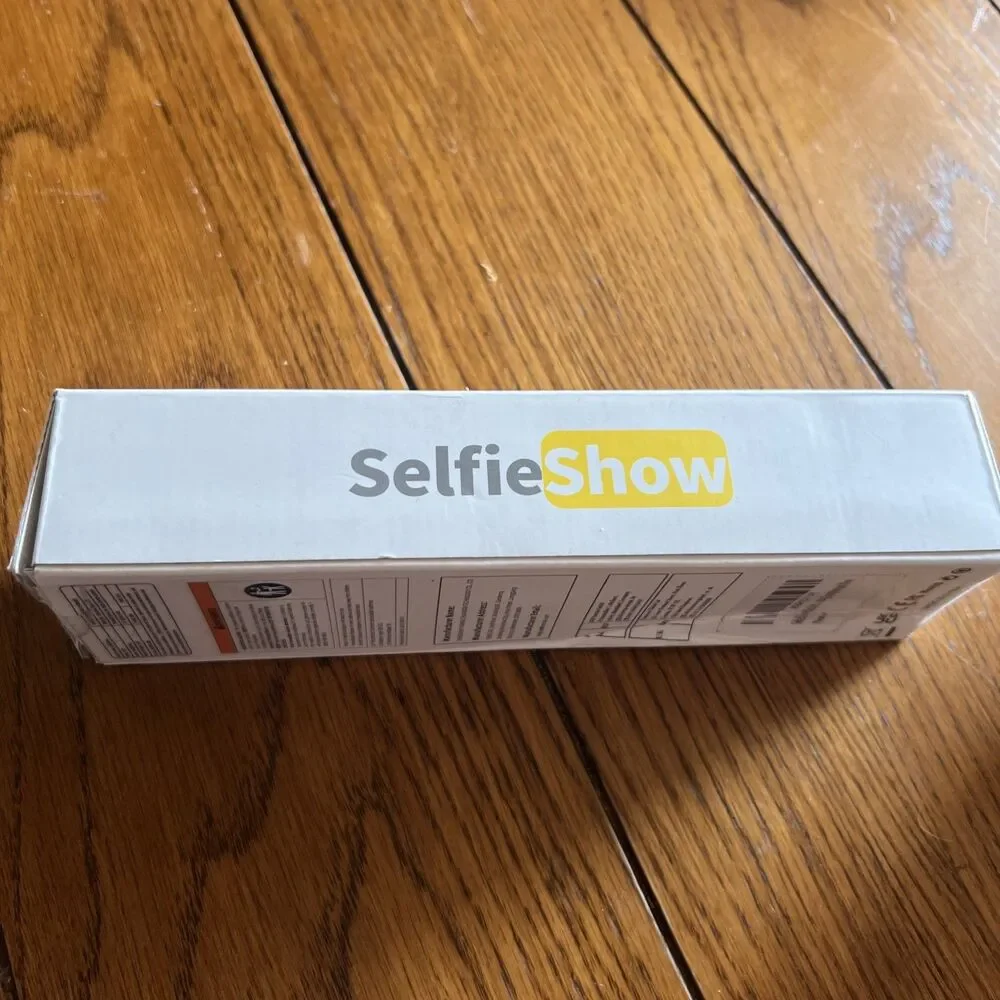 “Selfie Show” Stick/ Tripod-Wireless Remote~ iphone /android~ Model Q01